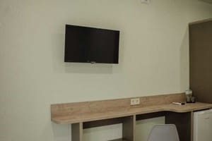Отель REEF Hotel. Делюкс двухместный с балконом 2