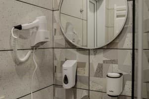 Отель REEF Hotel. Делюкс двухместный с балконом 23