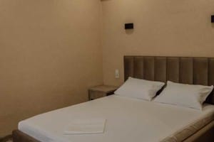 Отель REEF Hotel. Делюкс двухместный с террасой 2