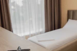 Отель REEF Hotel. Семейный 4-местный люкс 9