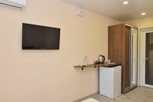 Отель REEF Hotel. Стандарт двухместный с балконом 3