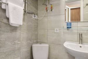 Отель REEF Hotel. Стандарт двухместный с балконом 14