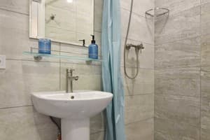 Отель REEF Hotel. Стандарт двухместный с балконом 18